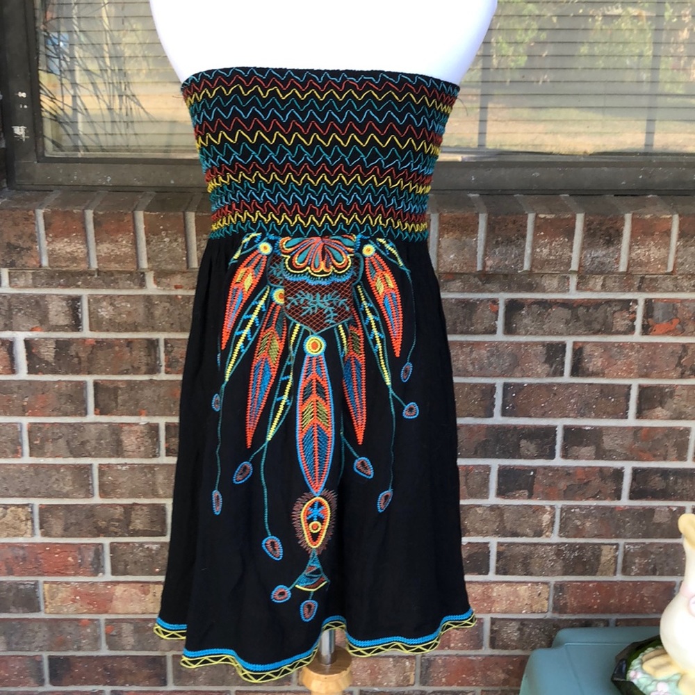 NARANKA Embroidered Strapless Top - M